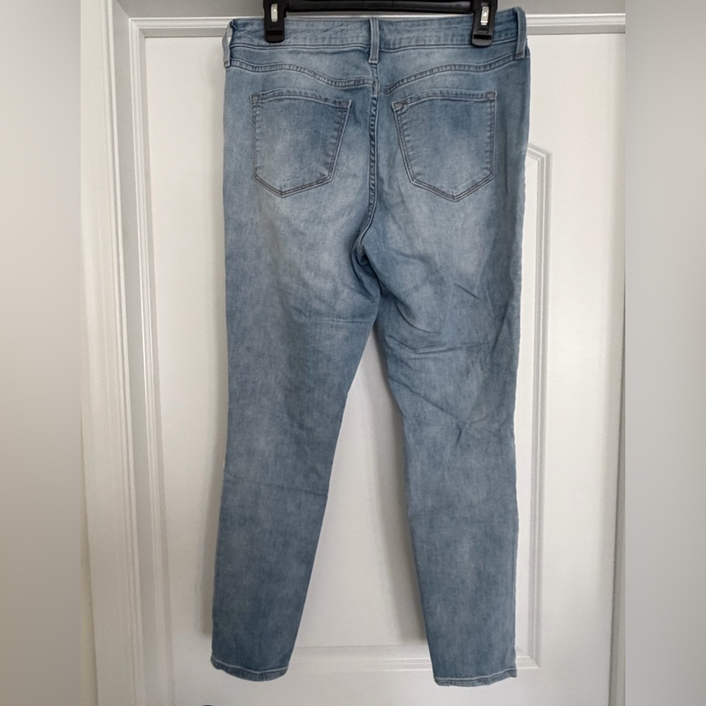 Old Navy Women's Rockstar Mid Rise size 8